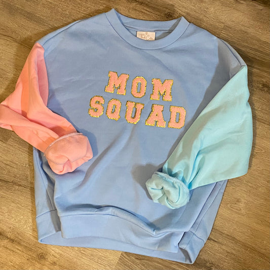 "MOM SQUAD" Custom Creneck